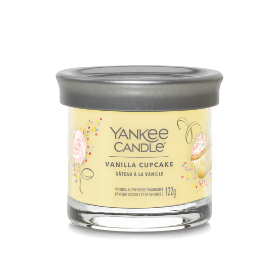 VANILLA CUPCAKE